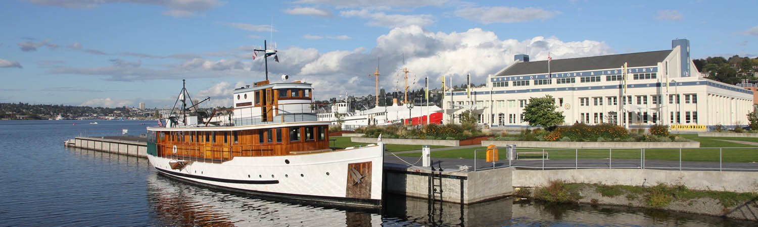 Classic yacht MV Discovery for Seattle yacht charters or boat rentals and lake cruises.