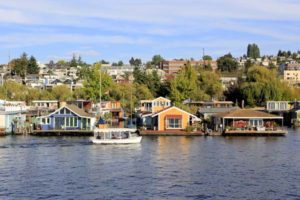 Seattle house boats on Lake Union cruise yacht charter